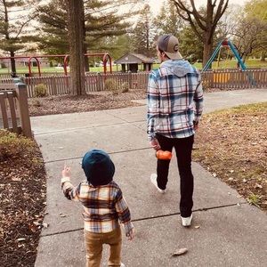 Meet your Posher, Charles